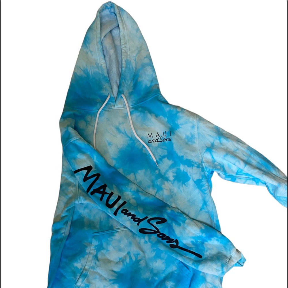 Maui And Sons Blue Tie Dye Hoodie PullOver Fits like a large